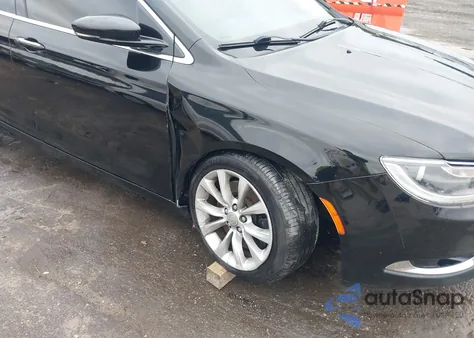 2015 Chrysler 200 C z USA, uszkodzony, nr VIN 1C3CCCCG7FN517049